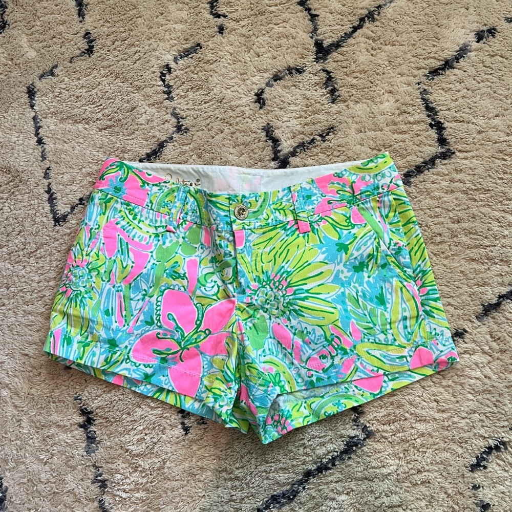Lilly Pulitzer Walsh Short size 6 Vibrant Floral Women's Shorts
